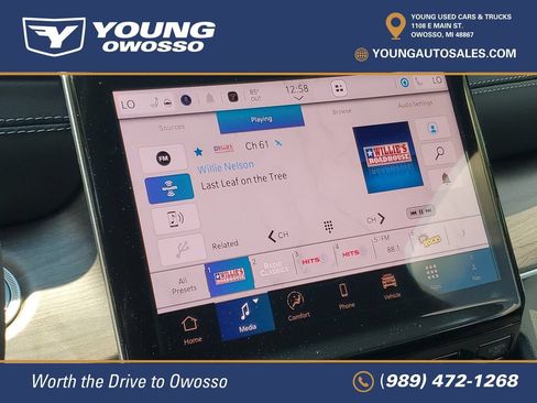 Used 2025 Jeep Grand Cherokee Limited w/ Trailer Tow Package AWD/4WD image 16