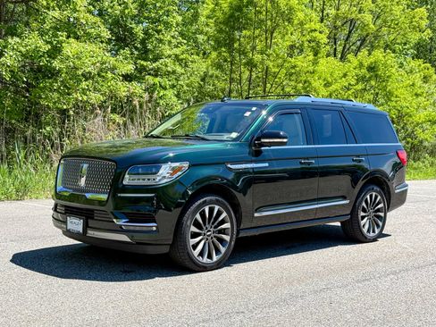 Used 2021 Lincoln Navigator Reserve AWD/4WD image 3