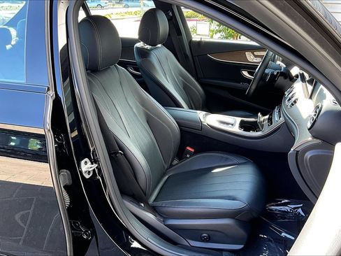 Used 2023 Mercedes-Benz E 350 Sedan image 7