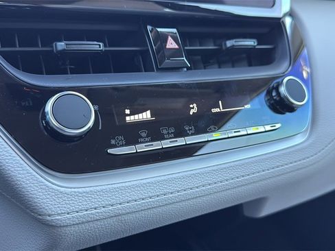 New 2026 Toyota Corolla Cross L image 24