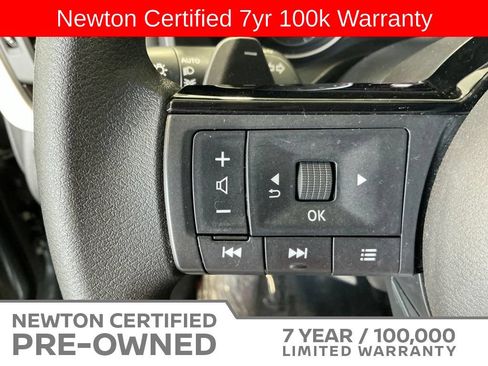 Used 2023 Nissan Rogue SV AWD/4WD image 30
