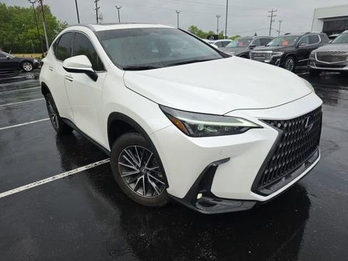 Used 2022 Lexus NX 250 AWD image 4