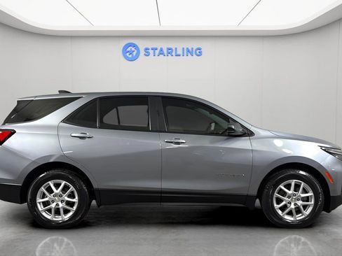 Used 2023 Chevrolet Equinox LS image 11