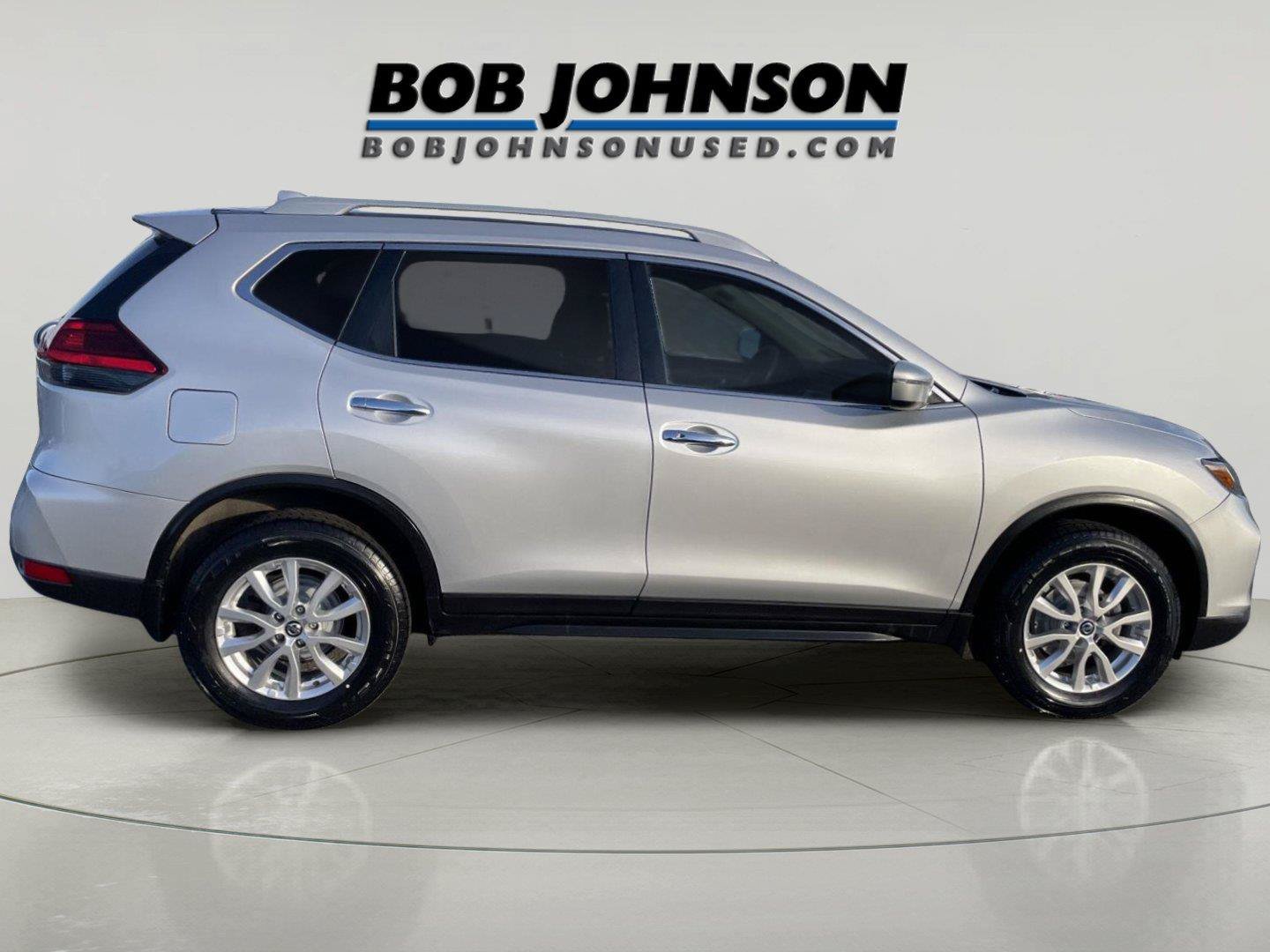 Used 2017 Nissan Rogue SV AWD/4WD image 9