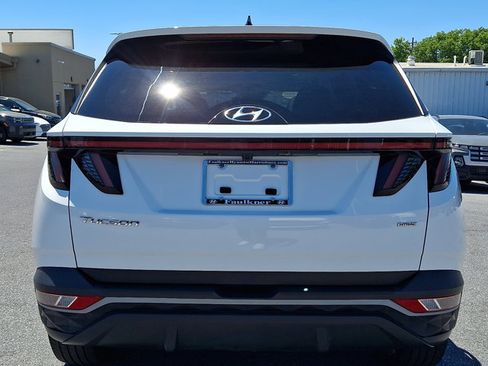 Used 2023 Hyundai Tucson SEL w/ Convenience Package AWD/4WD image 5