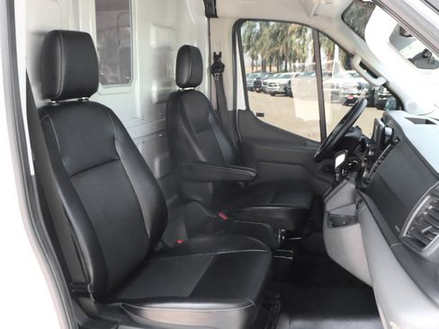 Used 2024 Ford Transit 250 148 Medium Roof RWD image 32