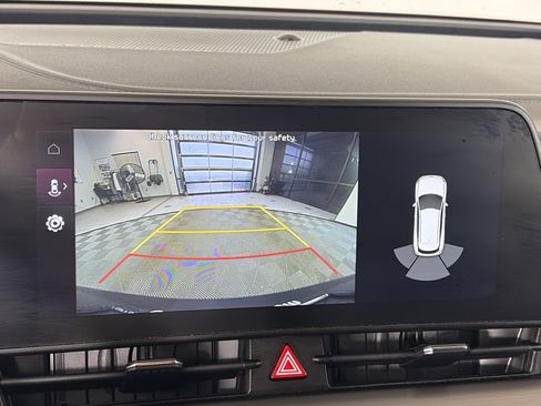 Used 2023 Kia Sportage EX image 20