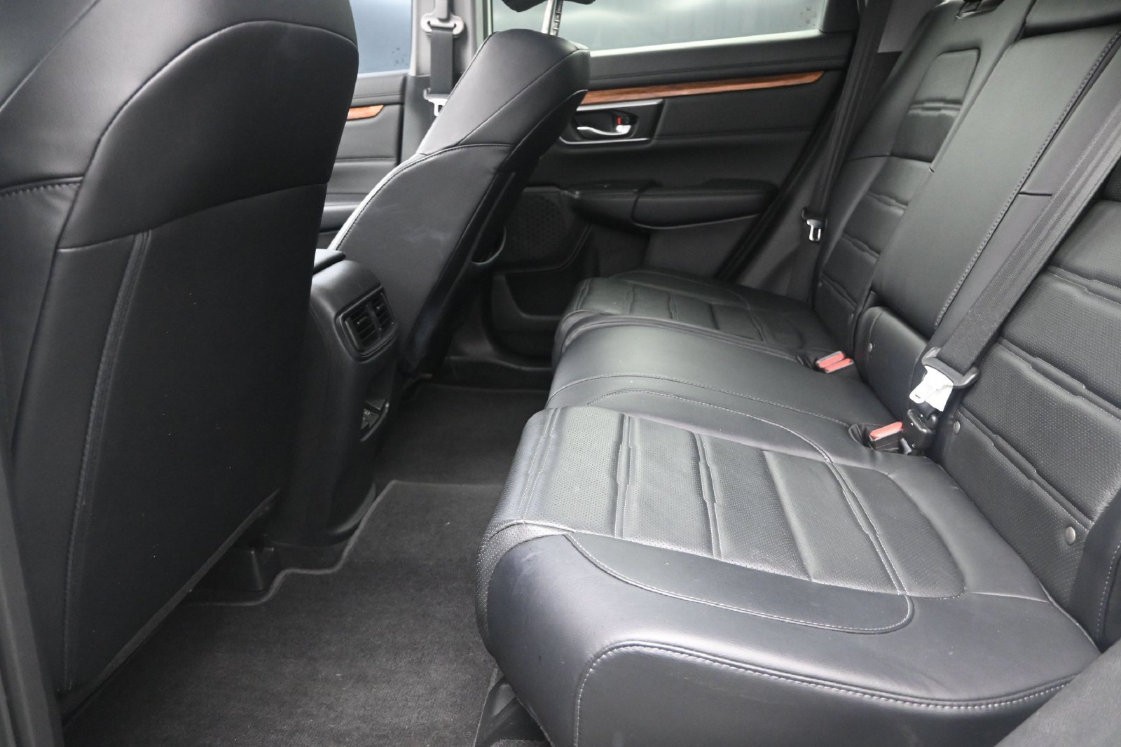 Used 2018 Honda CR-V EX-L image 16