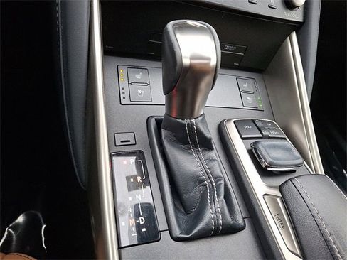 Used 2018 Lexus IS 300 300 w/ Comfort Package image 15