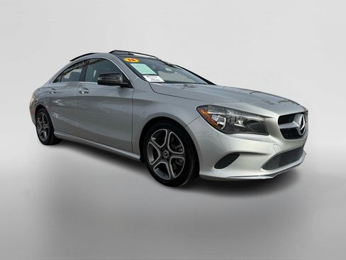 Used 2018 Mercedes-Benz CLA 250 CLA 250 image 7
