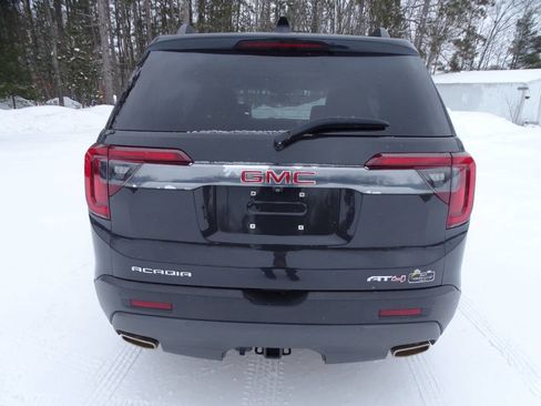 Used 2020 GMC Acadia AT4 w/ GMC Pro Grade Package image 10