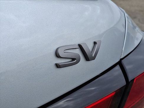 Used 2024 Nissan Altima 2.5 SV image 23