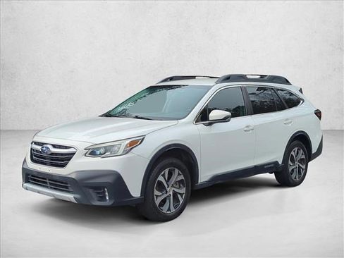 Used 2022 Subaru Outback Limited image 1
