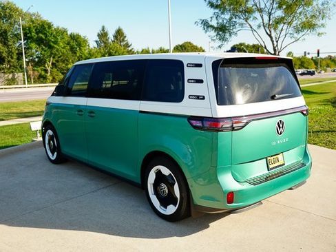 New 2025 Volkswagen ID. Buzz 1st Edition image 48