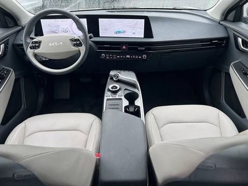 Certified 2024 Kia EV6 Wind w/ Wind Technology Package AWD/4WD image 10