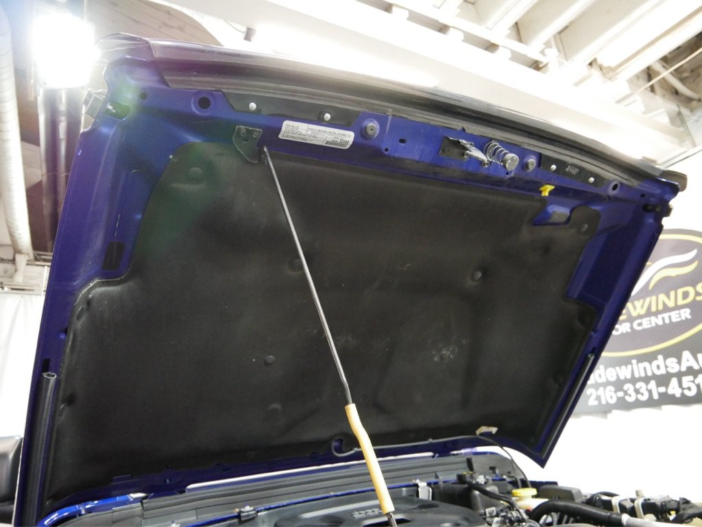 Used 2018 Jeep Wrangler Unlimited Sport S AWD/4WD image 32