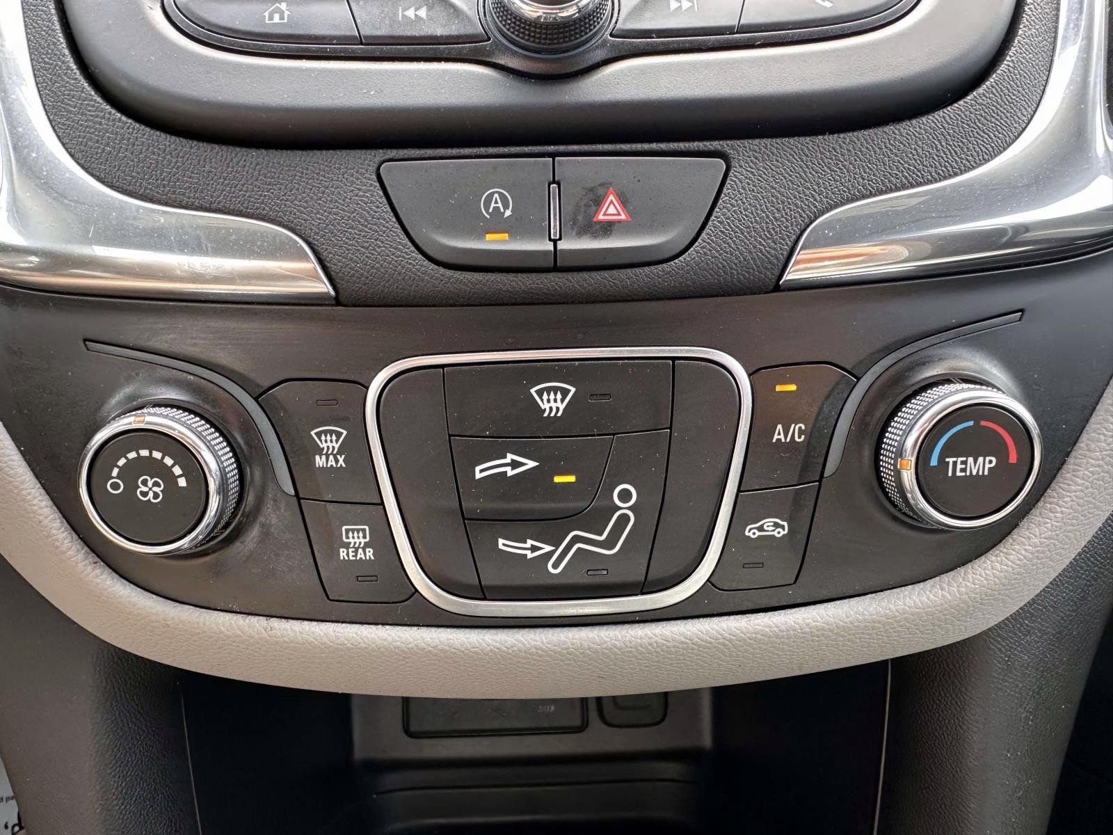 Used 2023 Chevrolet Equinox LS w/ LS Convenience Package AWD/4WD image 23