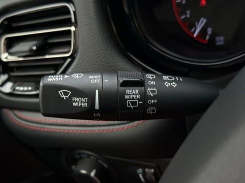 Used 2024 Dodge Durango GT image 28