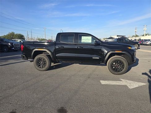 New 2026 GMC Canyon Elevation w/ Convenience Package image 4