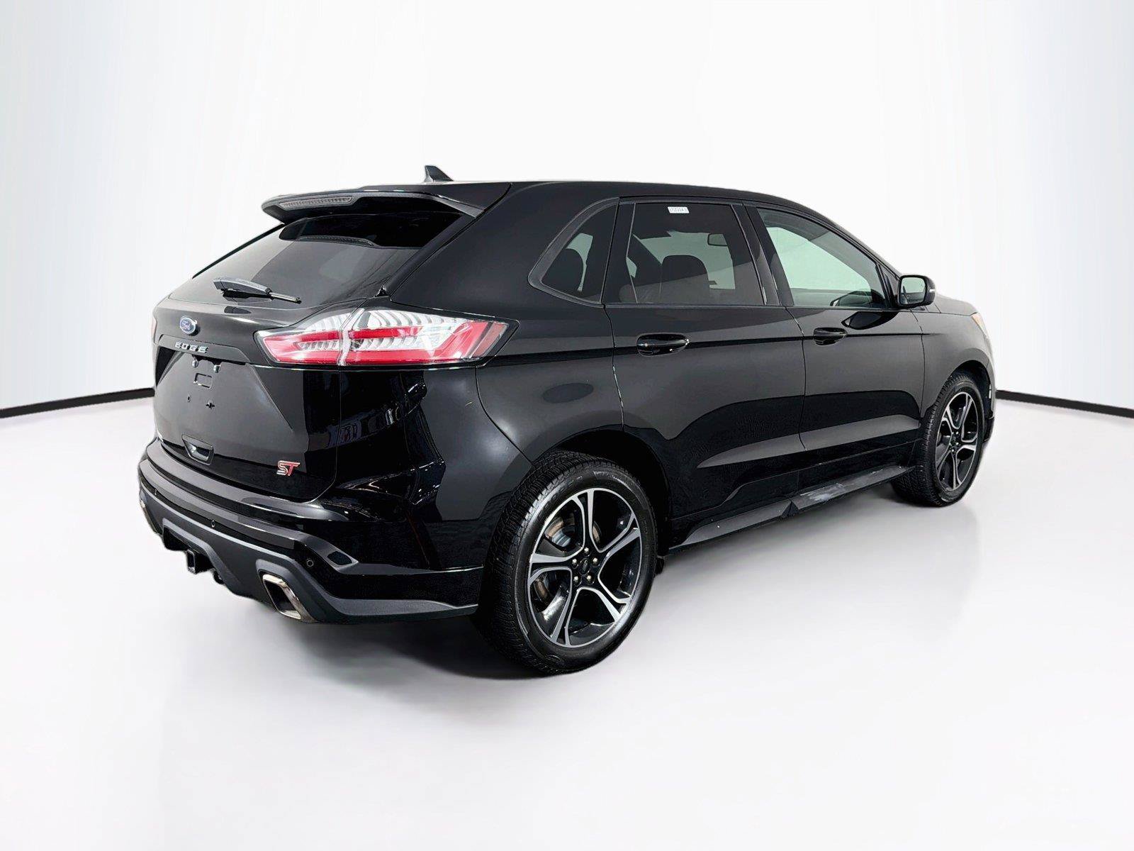 Used 2022 Ford Edge ST AWD/4WD image 11