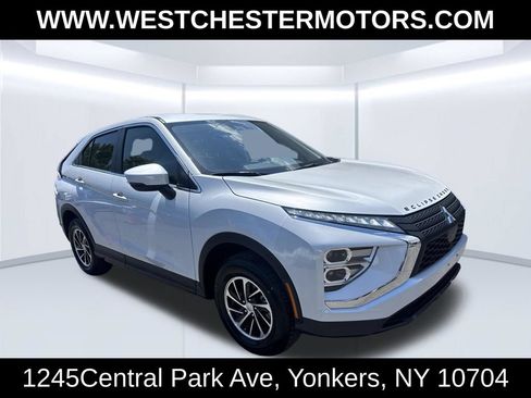 Used 2025 Mitsubishi Eclipse Cross ES AWD/4WD image 3