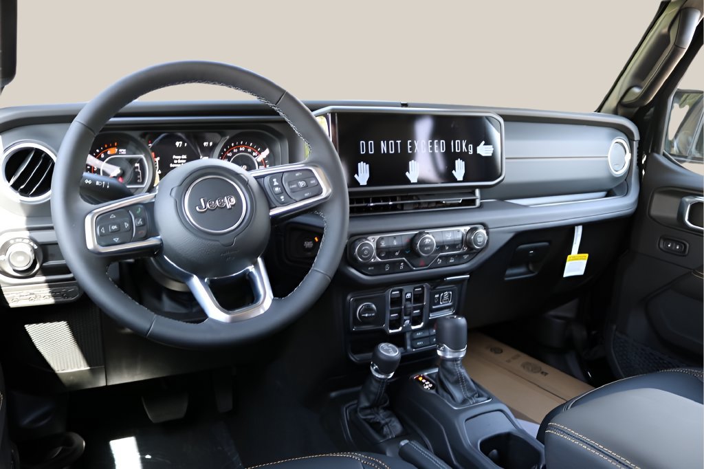 New 2026 Jeep Wrangler Unlimited Sahara AWD/4WD image 14