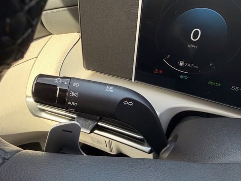 Used 2025 Hyundai Tucson SEL image 16