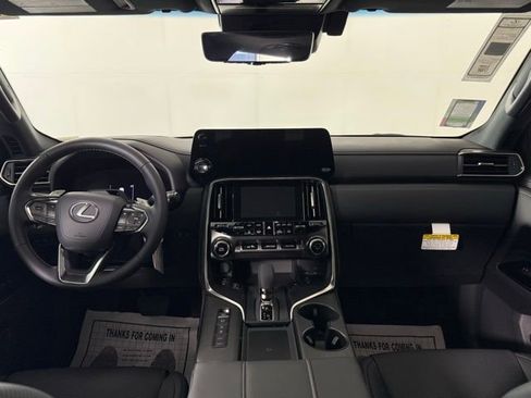 New 2026 Lexus LX 700h Overtrail image 25
