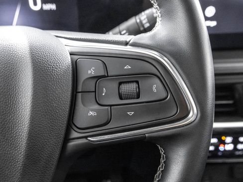 Used 2024 Buick Encore GX Avenir w/ Avenir Convenience Package FWD image 27