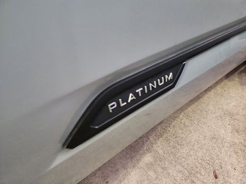 Used 2024 Toyota Sequoia Platinum image 11