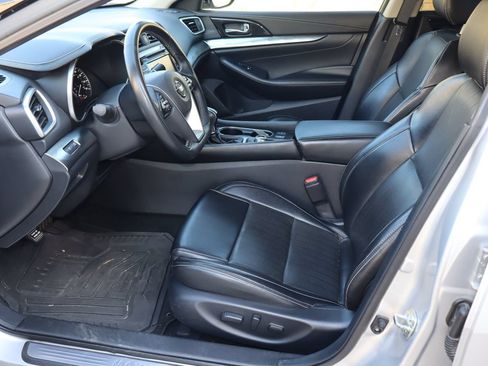 Used 2020 Nissan Maxima 3.5 SV w/ Floor Mat Group FWD image 15