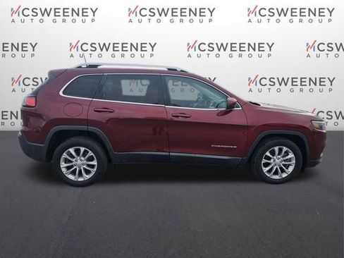 Used 2019 Jeep Cherokee Latitude w/ Popular Appearance Group image 6