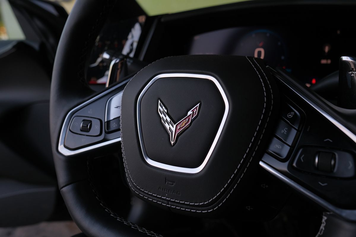 Used 2026 Chevrolet Corvette Stingray Preferred Cpe w/ Stealth Interior Trim Package RWD image 30