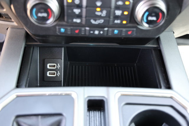 Used 2020 Ford F150 Raptor w/ Equipment Group 802A Luxury AWD/4WD image 22