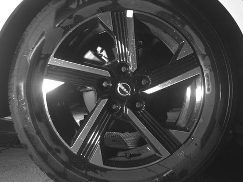 Used 2025 Nissan Sentra SV image 15