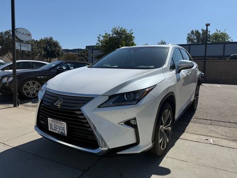 Used 2019 Lexus RX 350 FWD w/ Navigation Package image 5