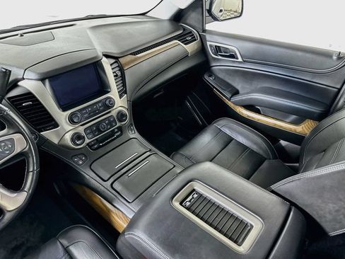 Used 2020 GMC Yukon Denali w/ Denali Ultimate Package AWD/4WD image 31
