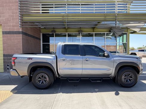 Used 2025 Nissan Frontier PRO-4X w/ Pro Premium Package AWD/4WD image 9