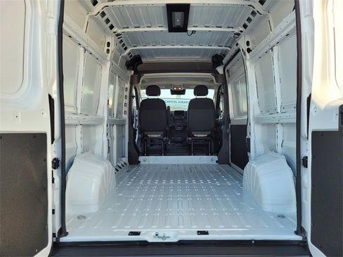 Used 2025 RAM ProMaster 1500 w/ Convenience Group image 19