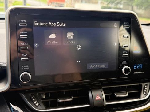 Used 2019 Toyota C-HR XLE FWD image 52
