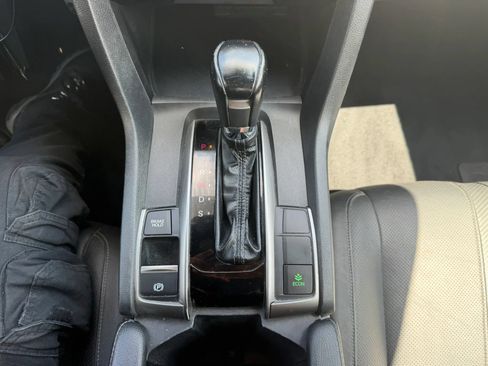 Used 2018 Honda Civic Sport Touring image 18