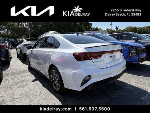 Used 2023 Kia Forte GT-Line w/ GT-Line Premium Package FWD image 8