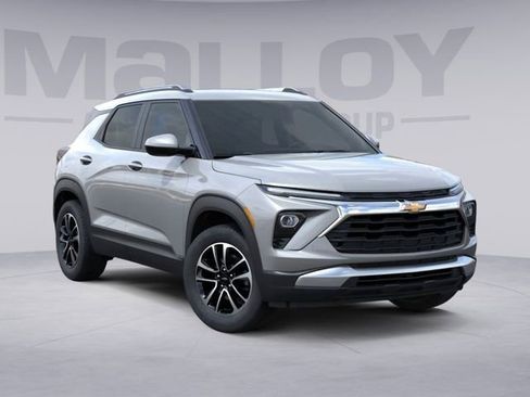 New 2026 Chevrolet TrailBlazer LT w/ Driver Confidence Package AWD/4WD image 8