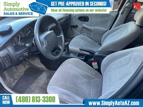 Used 2001 Saturn S-Series SW2 image 14