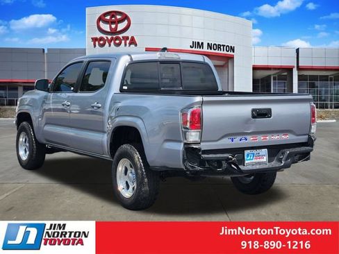 Used 2020 Toyota Tacoma SR w/ SR Convenience Package RWD image 8