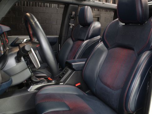 Used 2024 Ford Bronco Raptor w/ Interior Carbon Fiber Pack 6 AWD/4WD image 38