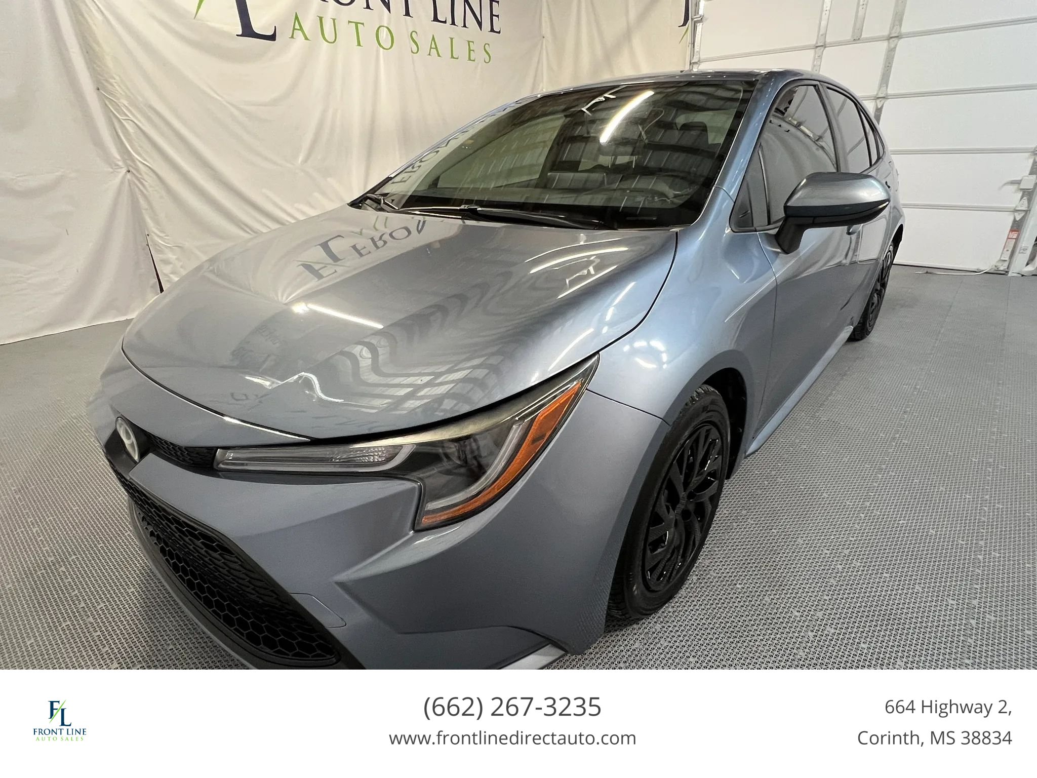Used 2021 Toyota Corolla LE FWD image 3