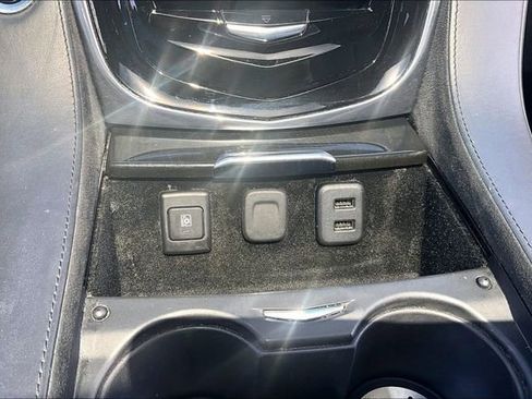 Used 2018 Cadillac Escalade Platinum AWD/4WD image 33