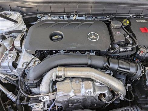 New 2026 Mercedes-Benz GLB 250 image 15