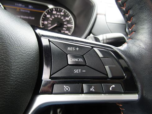 Used 2019 Nissan Altima 2.5 SR w/ SR Premium Package image 29